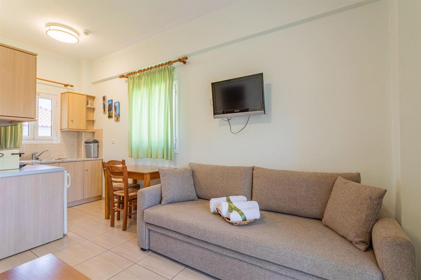 Vasiliki Apartments Stoúpa Zewnętrze zdjęcie