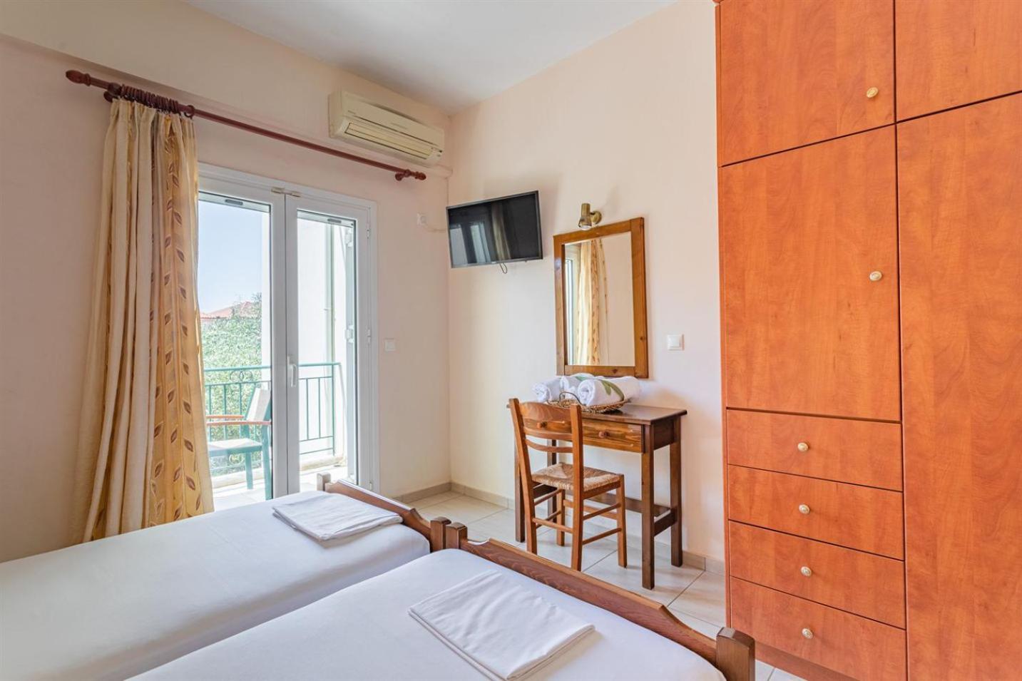 Vasiliki Apartments Stoúpa Zewnętrze zdjęcie