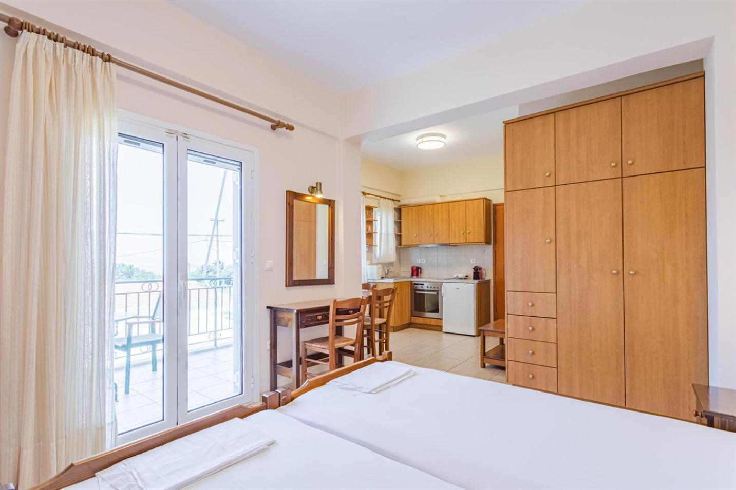 Vasiliki Apartments Stoúpa Zewnętrze zdjęcie